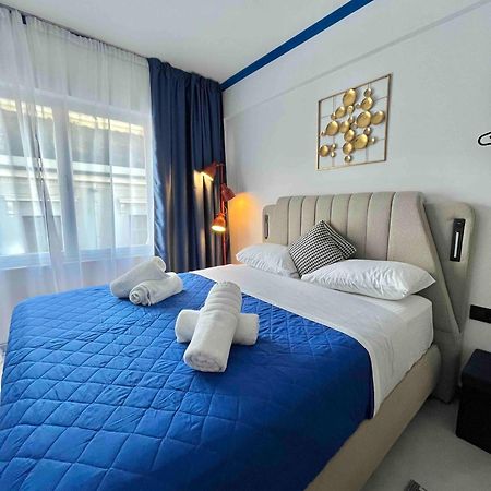 Syntagma Plaka Suite By Zeussuites Ateny Zewnętrze zdjęcie