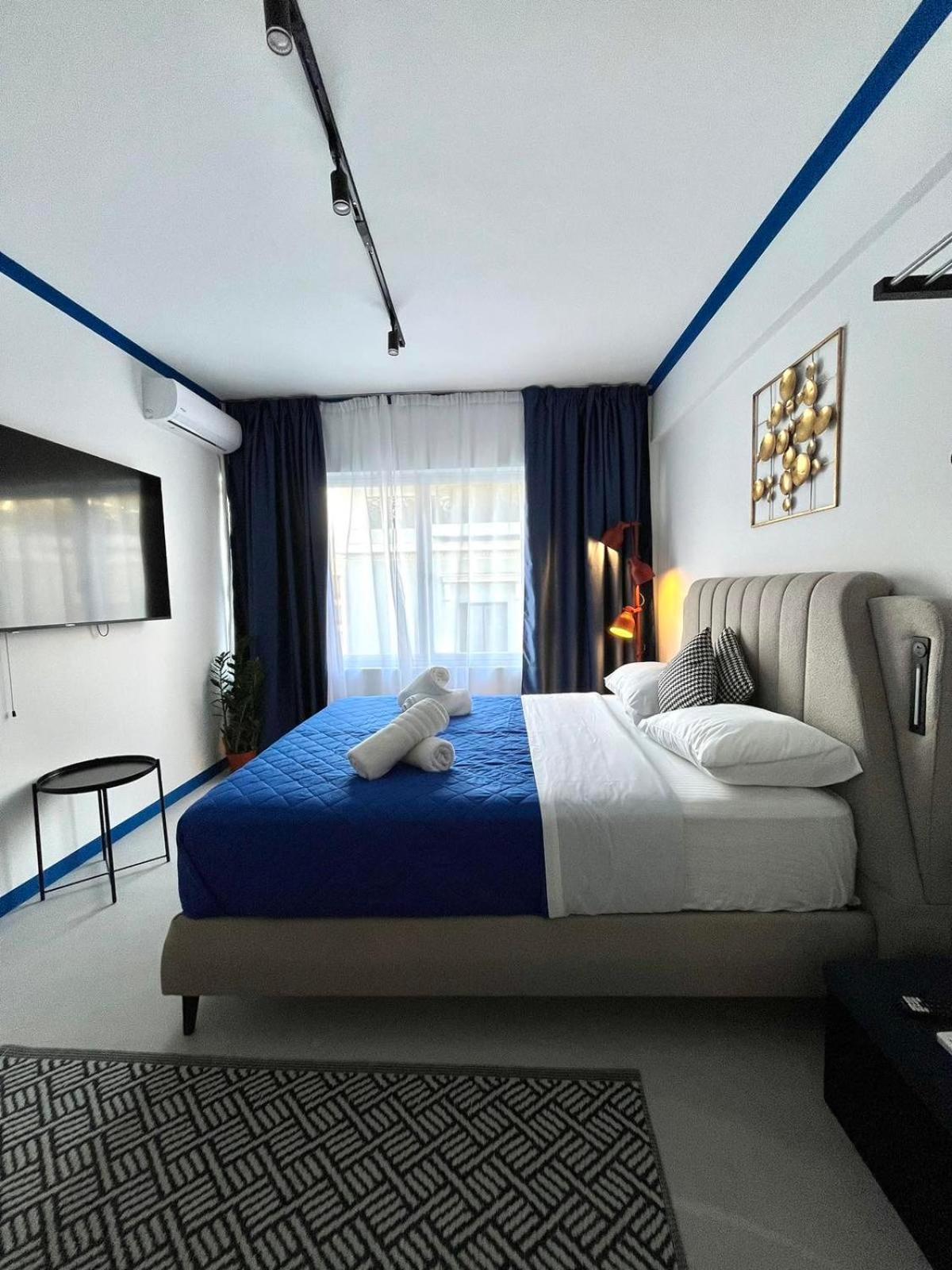 Syntagma Plaka Suite By Zeussuites Ateny Zewnętrze zdjęcie